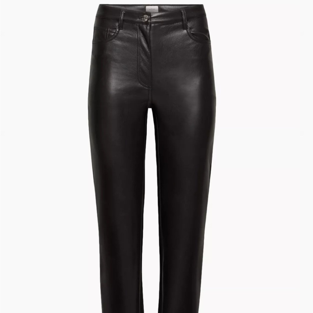 Aritzia - Wilfred Melina Cropped / short